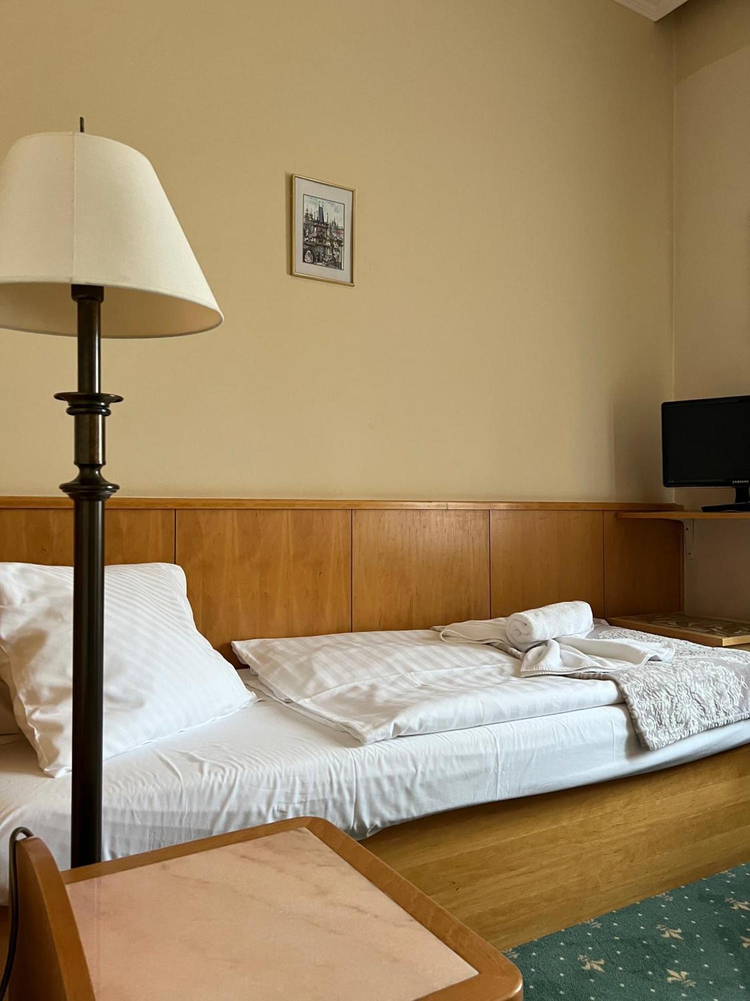 Hotel Geo Prague Exterior photo